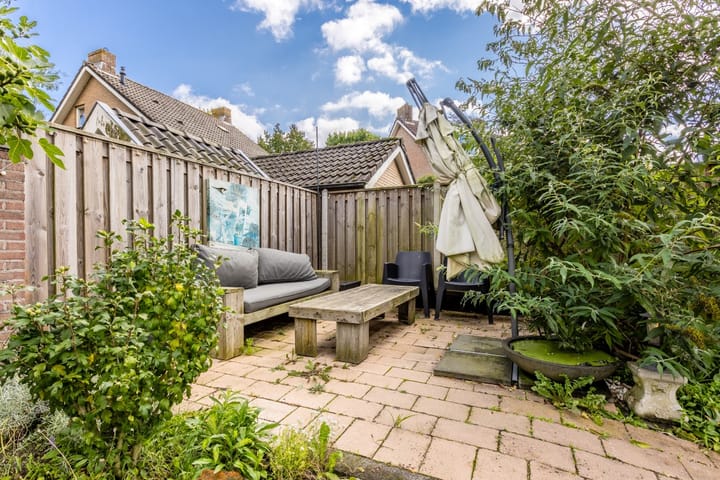 Foto 50 van Veenbes 12