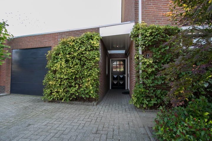 Bekijk foto 4 van Bosstraat 4