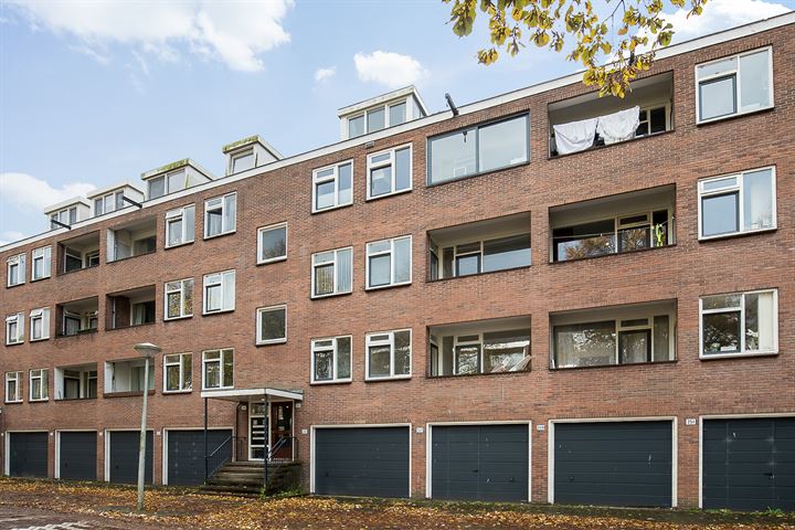 View photo 1 of Kastelenstraat 243-2