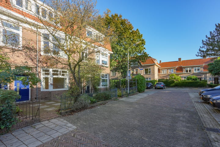 View photo 22 of van Langeveldstraat 6