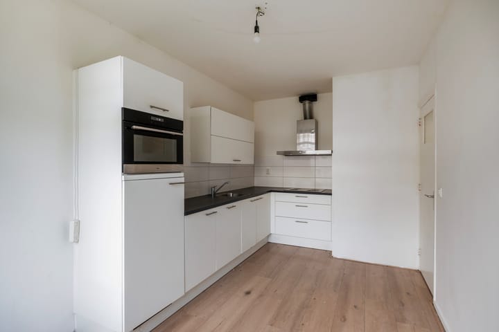 Photo 3 of Plotinusstraat 35