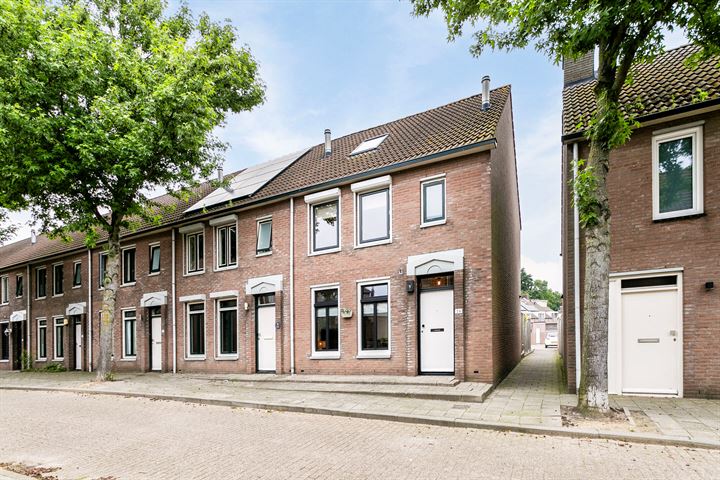 Bekijk foto 30 van Duitslandstraat 24