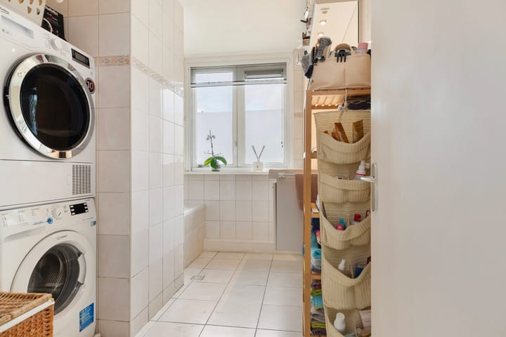 Foto 22 van Schipholstraat 61