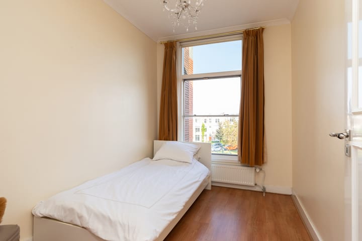 Foto 28 van Baronielaan 148