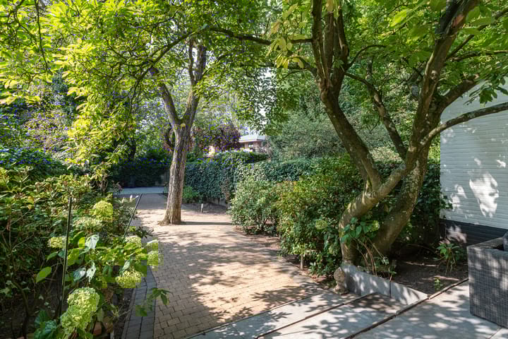 Foto 37 van Baronielaan 148