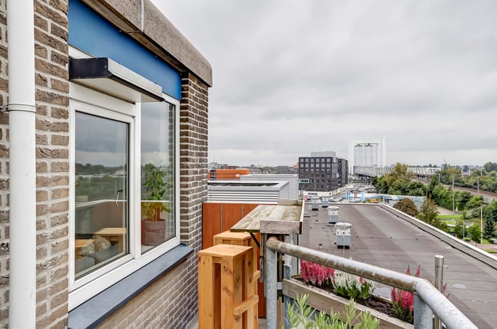 Foto 14 van Tomatenplein 89