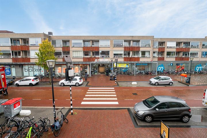 View photo 24 of Ekkerstraat 81