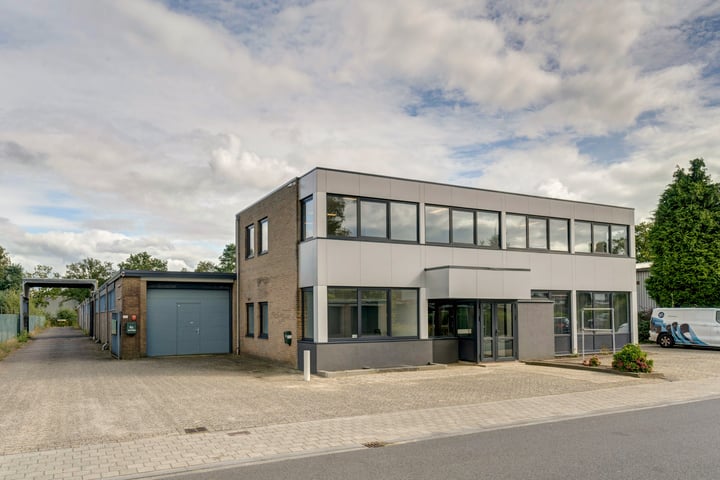 Industrielaan 16, Dieren