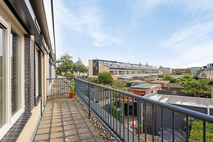 Foto 31 van Bisonstraat 9