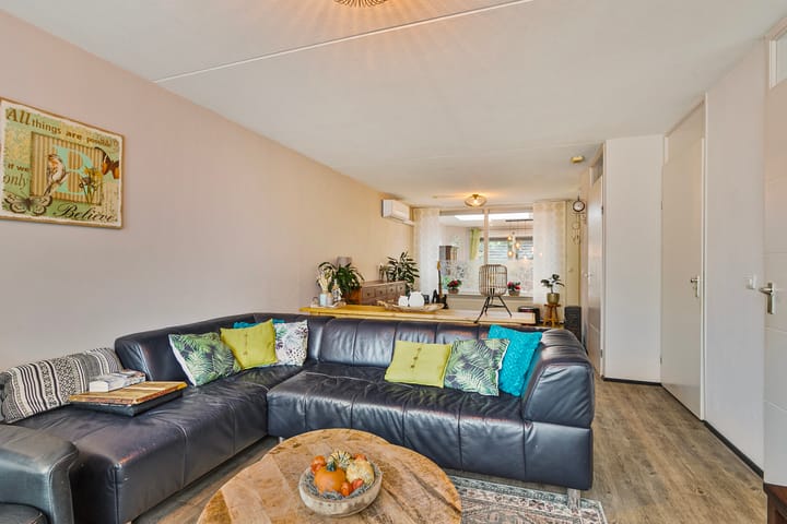 Foto 2 van Van Frezinstraat 17