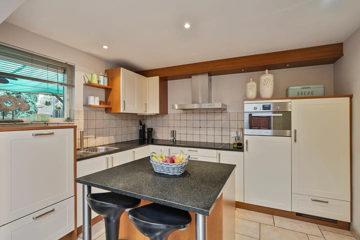 Foto 3 van Van Frezinstraat 17