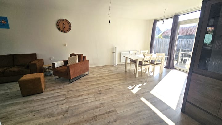 Foto 8 van Oranjeboomstraat 13