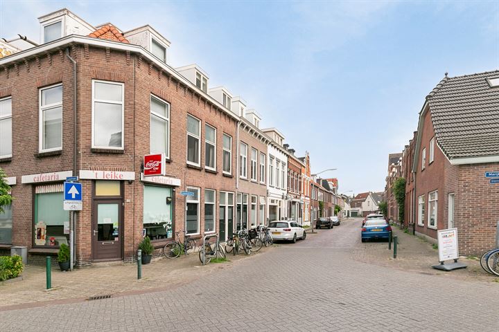 View photo 7 of Grazendonkstraat 15-A