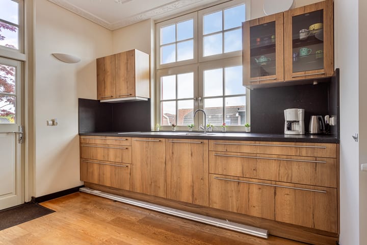 Foto 18 van Leeghwaterstraat 9