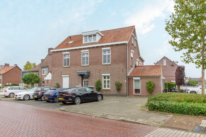 Photo 5 of Graaf 17-B