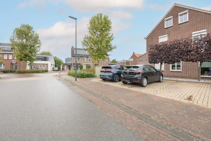 Photo 8 of Graaf 17-B