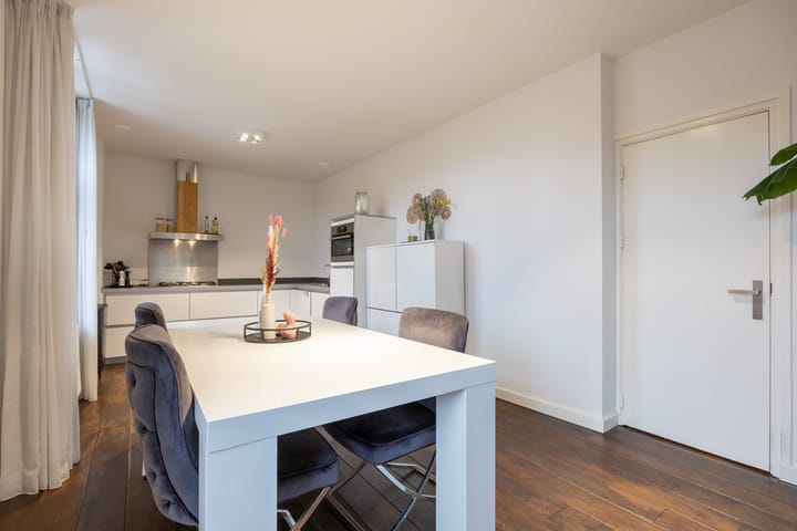 Photo 14 of Graaf 17-B