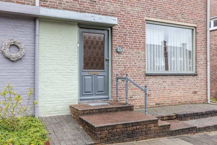 Foto 2 van Kapelaan Franckstraat 13