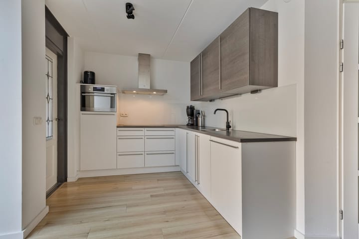 Foto 12 van van Goyenstraat 10