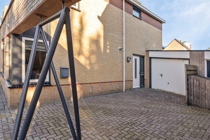 Foto 38 van van Goyenstraat 10