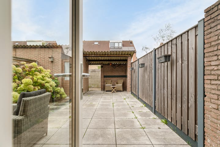 Foto 14 van Poolsterstraat 9