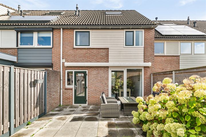 View photo 29 of Poolsterstraat 9