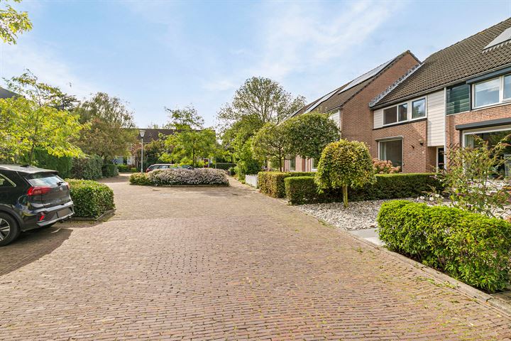 Bekijk foto 34 van Poolsterstraat 9