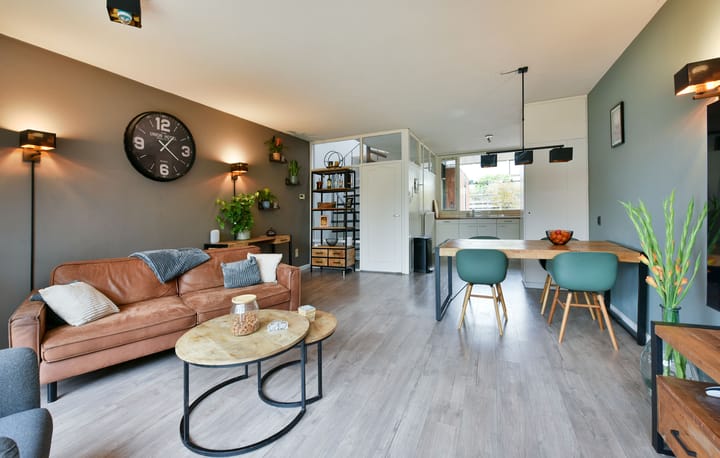 Photo 3 of Bertram 117