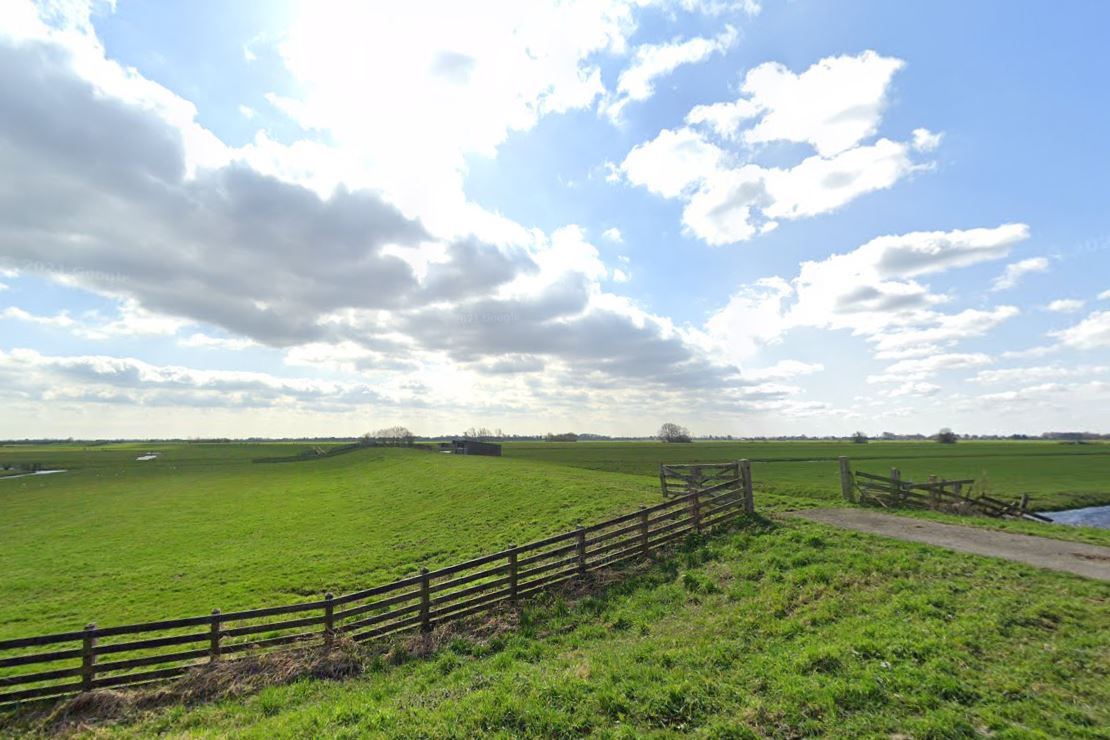 Bekijk foto 1 van Treinweg