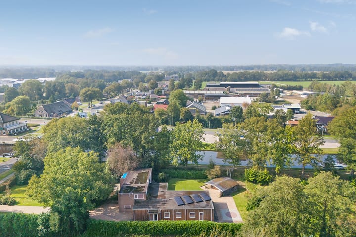 Photo 3 of Dwingelderdijk 1