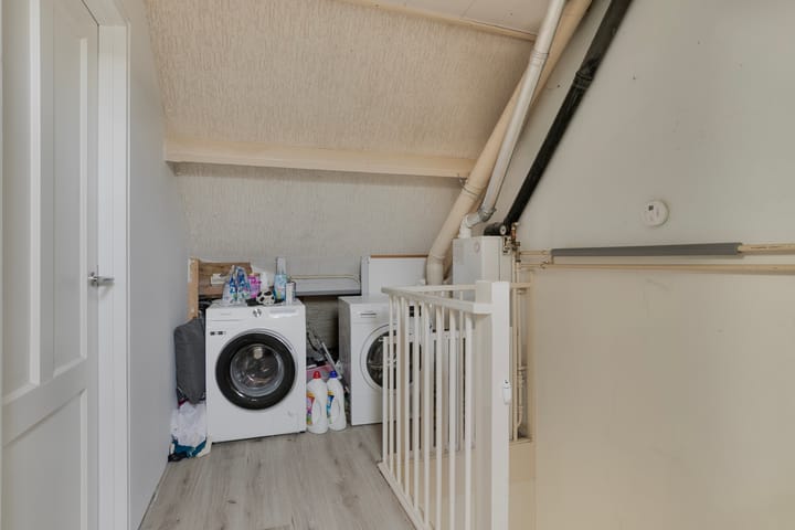 Foto 25 van Merbaustraat 3