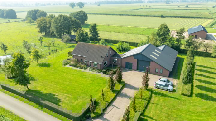 Foto 1 van Linthorsterstraat 4