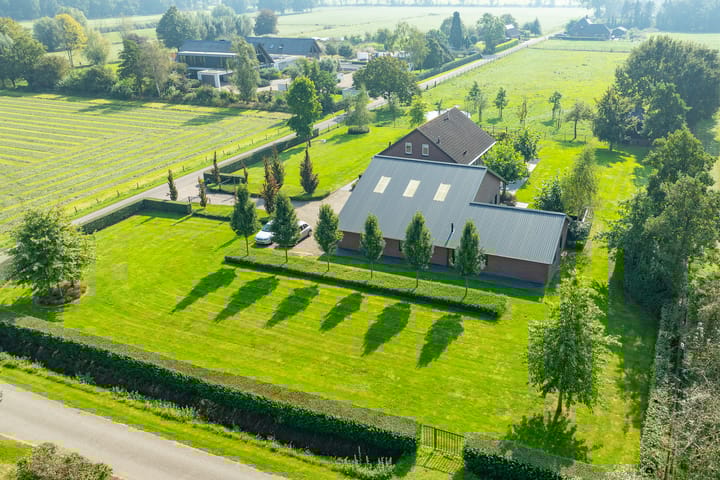 Foto 11 van Linthorsterstraat 4