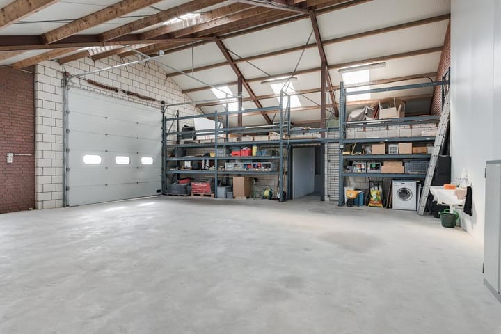 Foto 16 van Linthorsterstraat 4