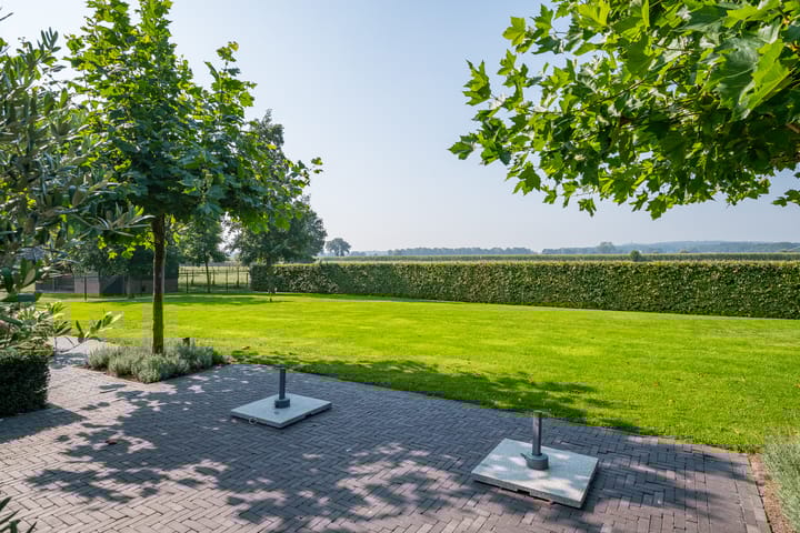 Foto 35 van Linthorsterstraat 4