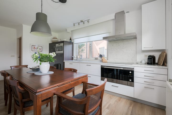 Foto 57 van Linthorsterstraat 4