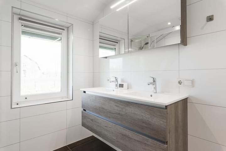 Foto 88 van Linthorsterstraat 4