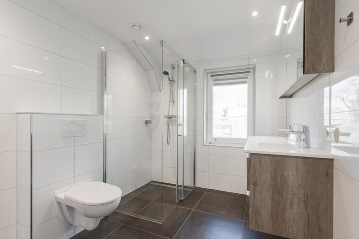 Foto 89 van Linthorsterstraat 4