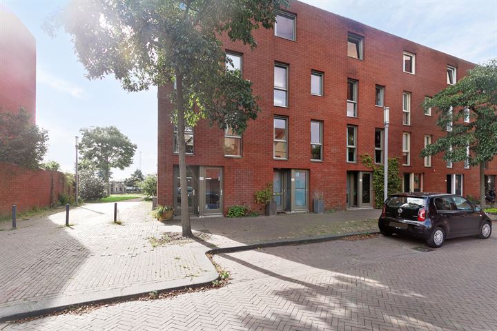 View photo 3 of Ertsstraat 26