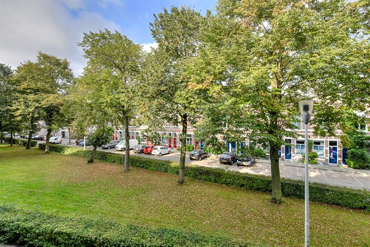 View photo 9 of Rijngraafstraat 6