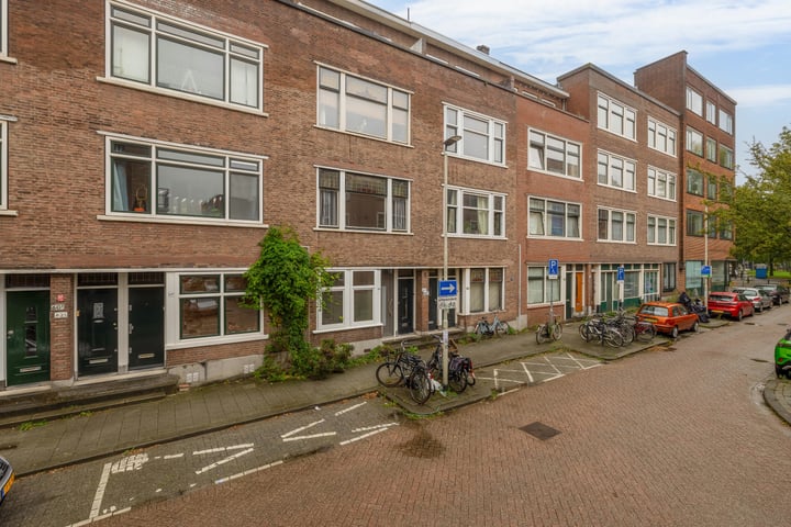 Bekijk foto 19 van Bergpolderstraat 64-A