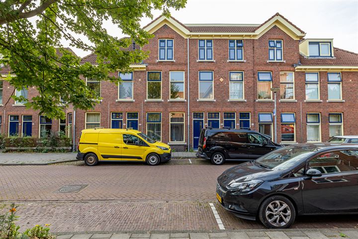 View photo 7 of Bedumerstraat 135-A