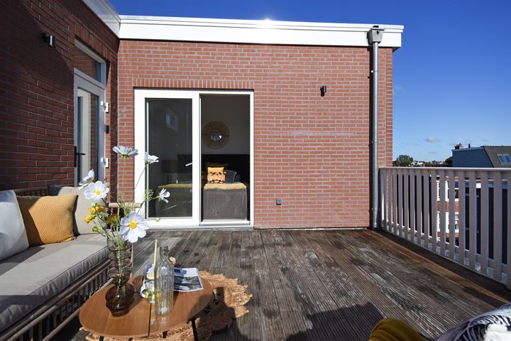 Bekijk foto 45 van Abrikozenstraat 57-B