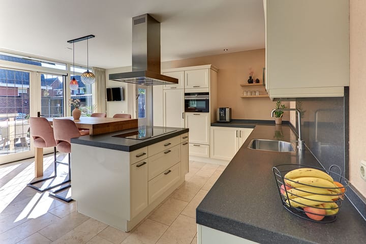 Foto 23 van Barbershopdreef 13