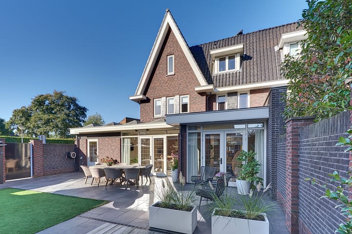 Foto 63 van Barbershopdreef 13