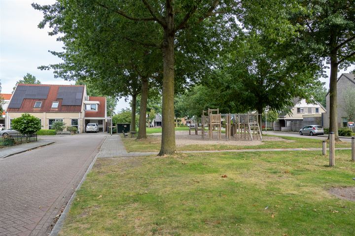 Bekijk foto 9 van Johannes Kamphuisstraat 52