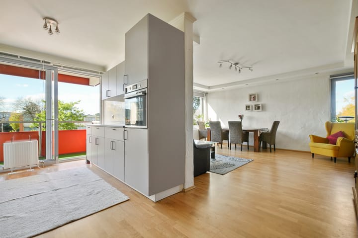 Foto 12 van Zevenblad 16