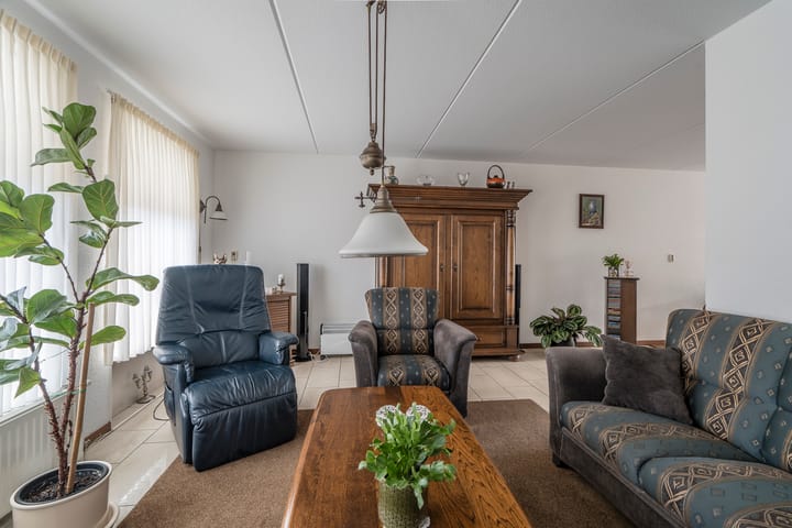 Foto 14 van Schoolstraat 41