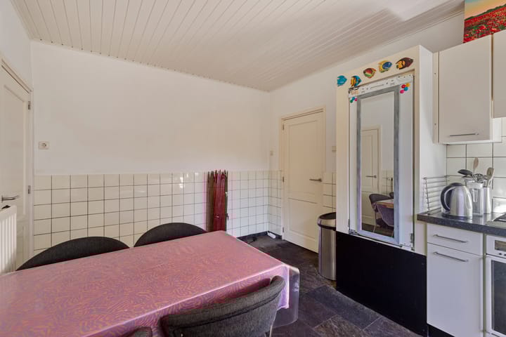 Foto 20 van Roestenbergstraat 38