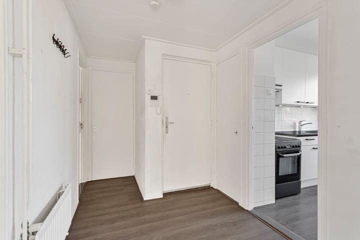 View photo 9 of Lachappellestraat 71-C